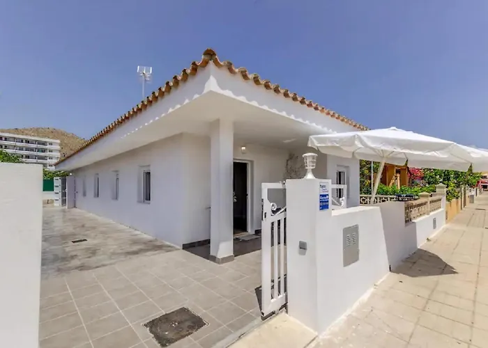 Villa Casablanca Encanto Costero Con Piscina Y Te
